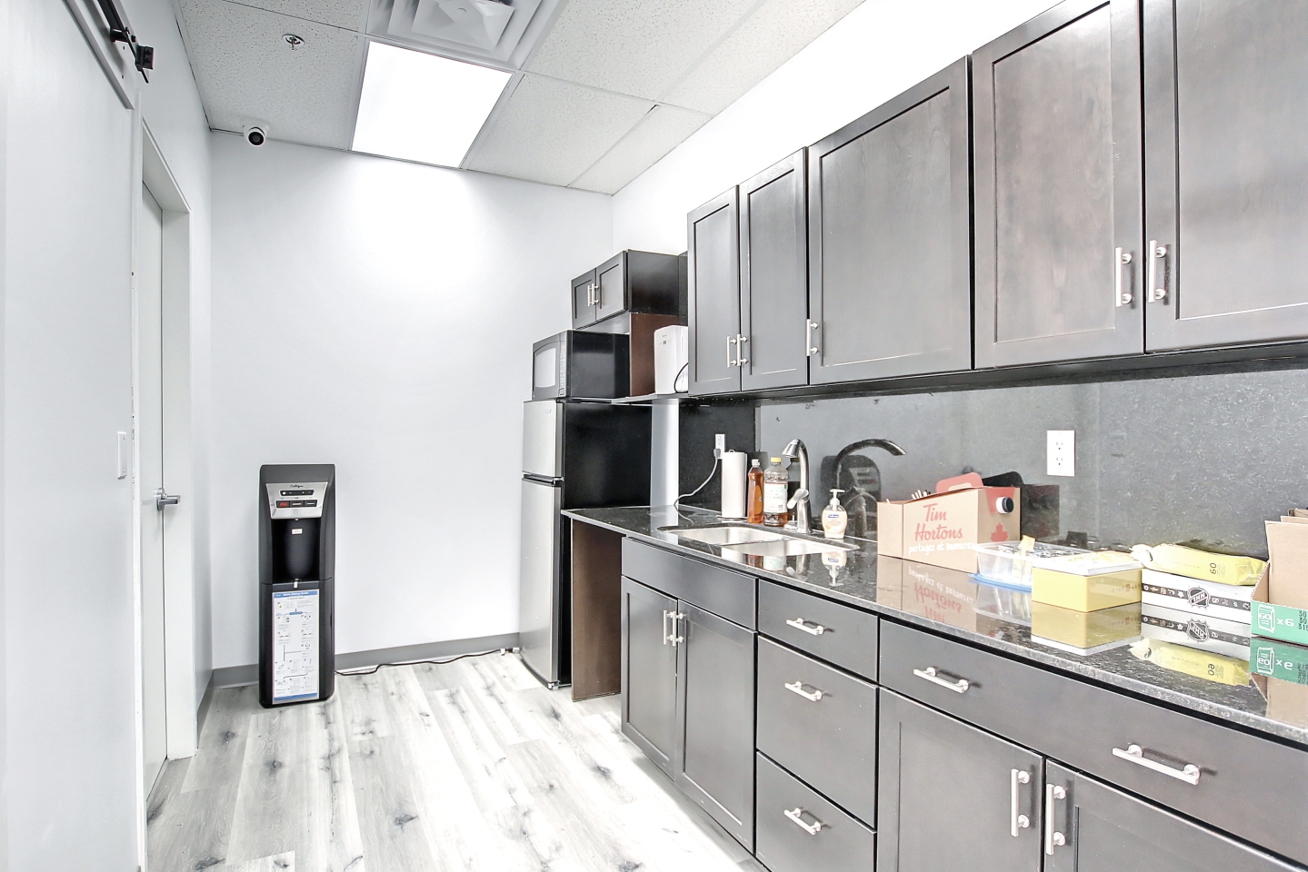 22.MLS_Ready.14-600_Crowfoot_Cres_NW.036838