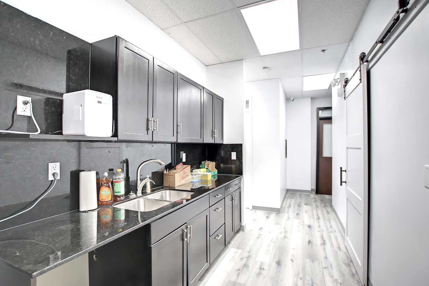 23.MLS_Ready.14-600_Crowfoot_Cres_NW.036838